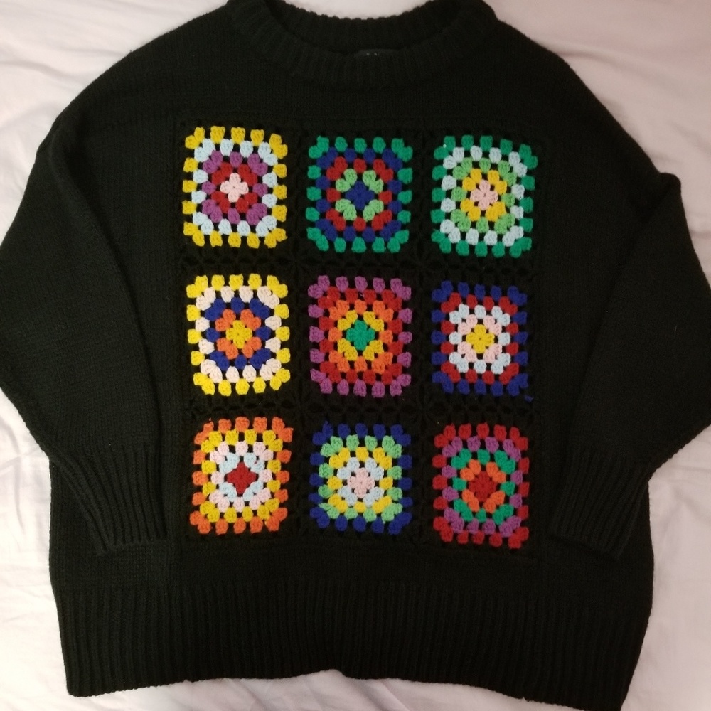 Zara Knit Sweater With Floral Quilt Design